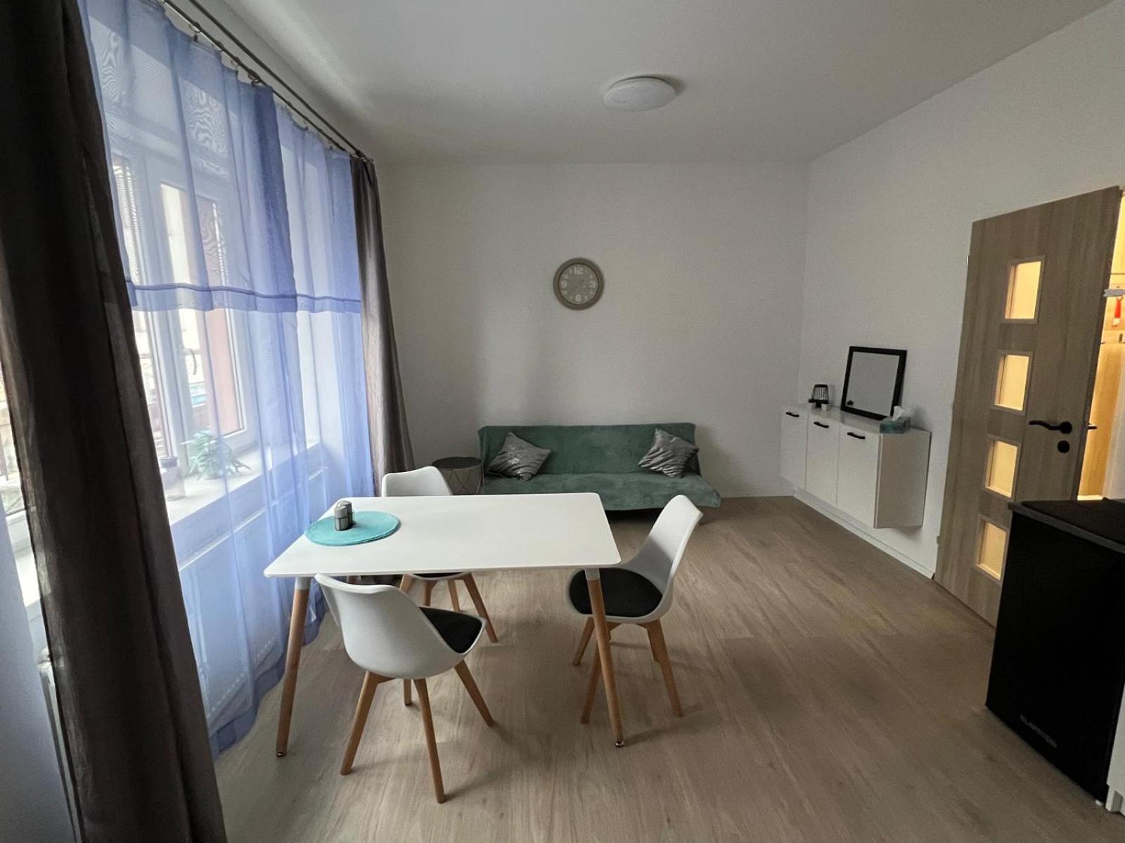 Apartman Centro Česká Lípa Kültér fotó